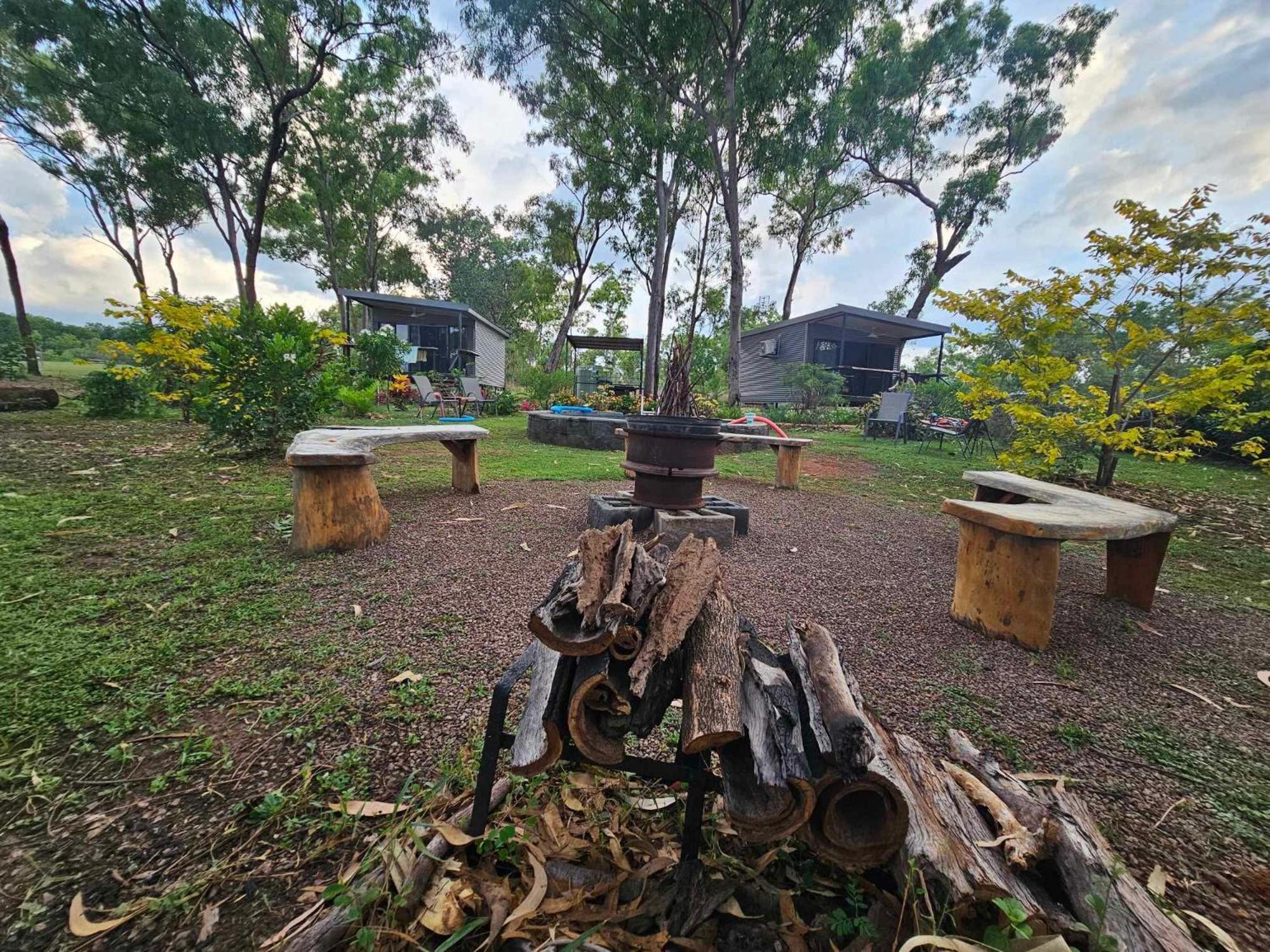 Litchfield Tropical Stay Batchelor Dış mekan fotoğraf